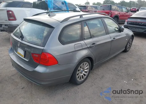 2009 BMW 328I xDrive z USA, uszkodzony, nr VIN WBAUU33589A540456